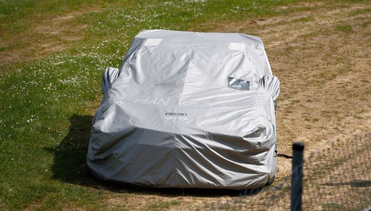 Chevrolet Camaro Z28, incidente al Nürburgring durante i collaudi (6)