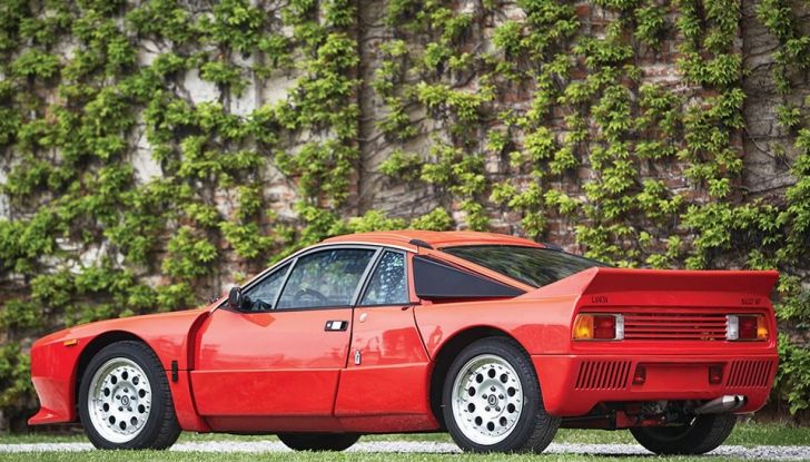 Jeremy Clarkson entusiasta della Lancia 037 Stradale - Foto 2 di 12