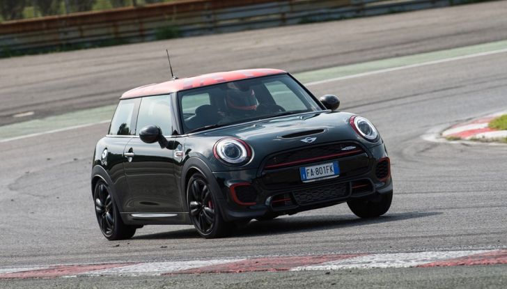 Mini John Cooper Works Challenge Edition - Foto 4 di 19