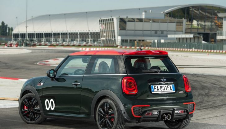 Mini John Cooper Works Challenge Edition - Foto 3 di 19
