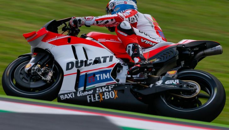 Risultati MotoGP Mugello 2016, Prove Libere: Iannone davanti a tutti - Foto 18 di 22