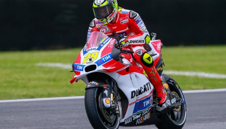 Risultati MotoGP Mugello 2016, Prove Libere: Iannone davanti a tutti - Foto 1 di 22