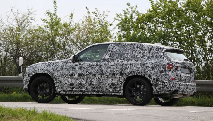 Nuova BMW X3: interni e dettagli nelle ultime foto spia - Foto 14 di 14