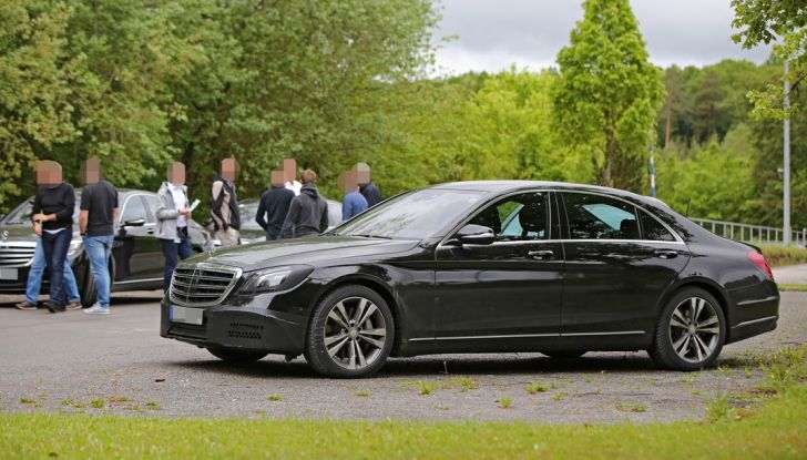 Nuova Mercedes Classe S: foto spia e maggiori dettagli - Foto 21 di 23