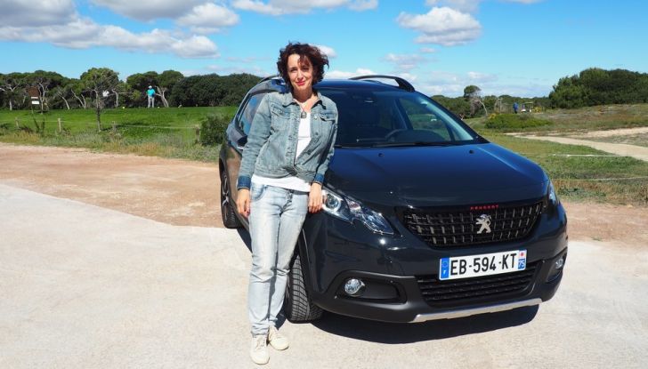 Peugeot 2008 restyling: prova su strada, motorizzazioni e prezzi - Foto 6 di 14
