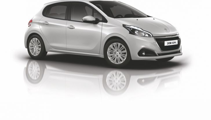 Nuova Peugeot 208 GPL PureTech 82 - Foto 2 di 10