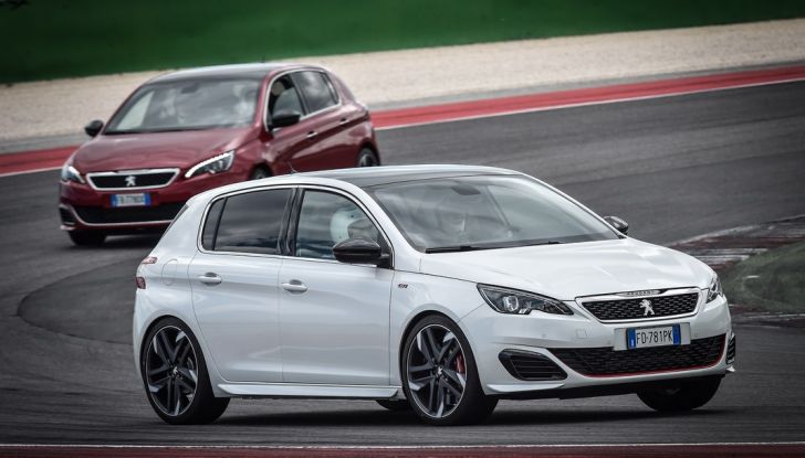 Peugeot 308 GTi 1.6 THP S&S by Peugeot Sport: corso di guida sportiva a Misano Adriatico - Foto 10 di 11