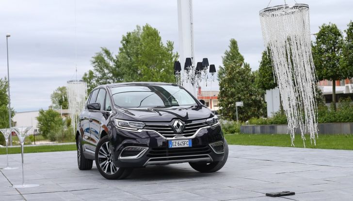 Renault 4Control, il Test Drive: Talisman ed Espace a quattro ruote sterzanti - Foto 10 di 12