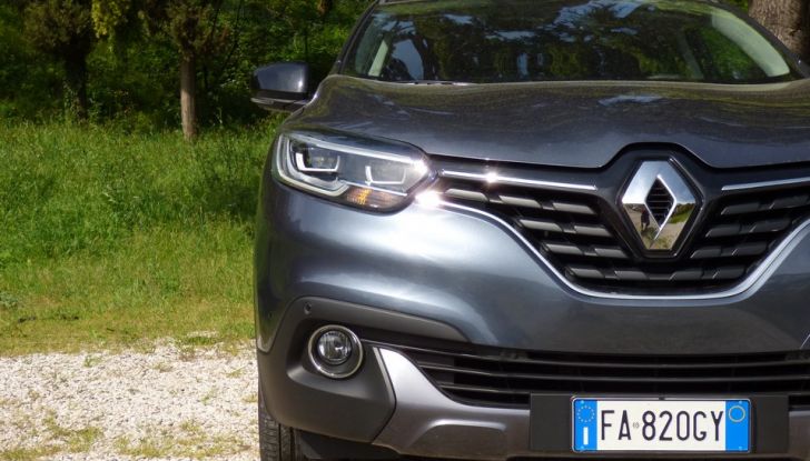 Renault Kadjar Bose 130 CV 4×4 prova su strada, prezzi e dotazioni - Foto 29 di 32