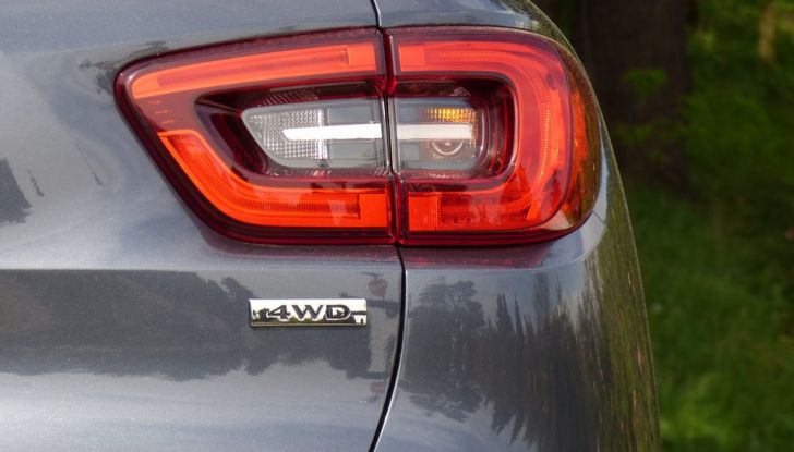 Renault Kadjar Bose 130 CV 4×4 prova su strada, prezzi e dotazioni - Foto 7 di 32