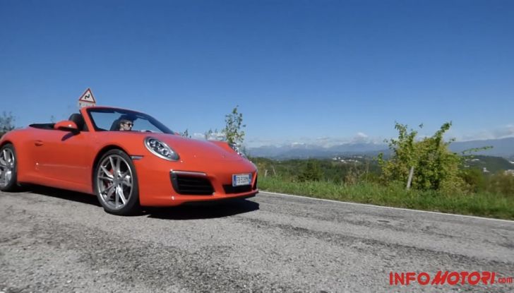 Porsche 911 Carrera S Cabrio, la nostra prova su strada: Paint it Red! - Foto 3 di 46