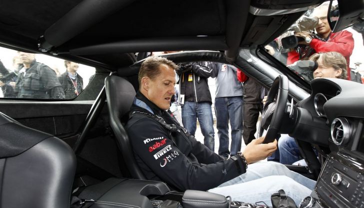 Michael Schumacher riceve il premio alla carriera Nurburgring Award - Foto 10 di 10