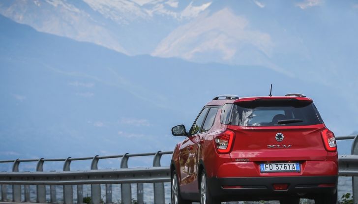 Ssangyong XLV: il primo crossover wagon del marchio coreano - Foto 10 di 15