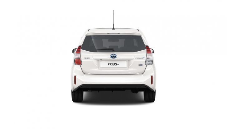 Toyota Prius +: maggiore comfort e tecnologia per il Model Year 2016 - Foto 7 di 14