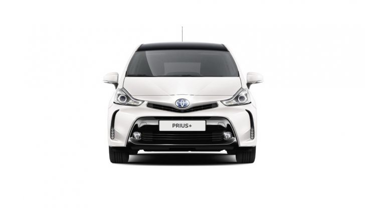Toyota Prius +: maggiore comfort e tecnologia per il Model Year 2016 - Foto 4 di 14