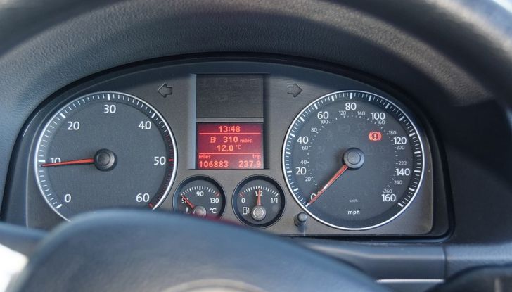 auto contachilometri