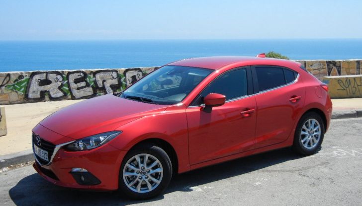 nuova mazda 3 design