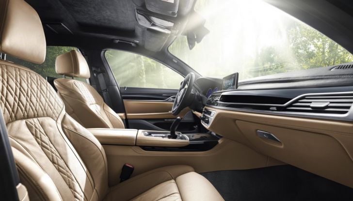 Alpina B7: premiere al Festival of Speed di Goodwood per la BMW serie 7 modificata - Foto 25 di 28