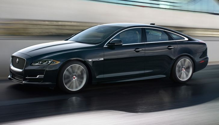 Le 7 berline di lusso: tra le ammiraglie, anche Maserati Quattroporte restyling - Foto 22 di 34