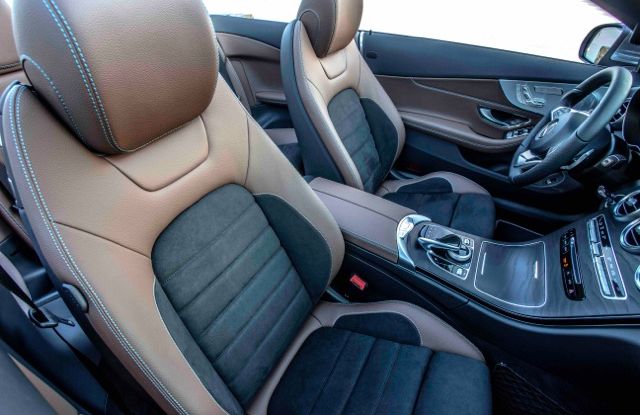 Nuova Mercedes Classe C Cabrio: prova su strada, motori, allestimenti e prezzi - Foto 4 di 11