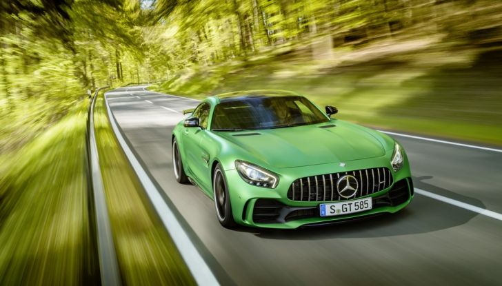 Nuova Mercedes AMG GT R: il V8 da 585CV e 700Nm - Foto 19 di 39
