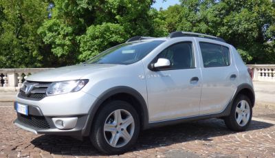 Dacia Sandero Stepway 0.9 TCe 90 CV prova su strada e prezzi