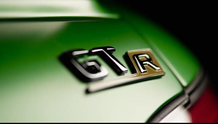Nuova Mercedes AMG GT R: le prime immagini - Foto 5 di 11
