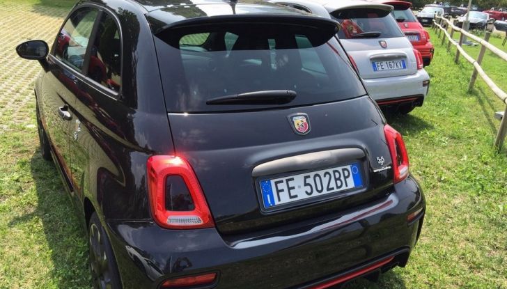 Nuova 595 Abarth prova su strada, prestazioni e caratteristiche