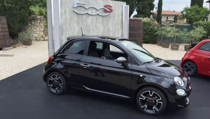 Fiat 500S, laterale.