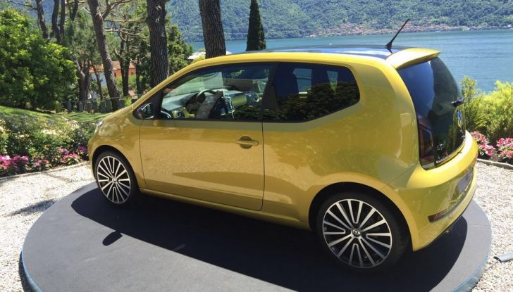 Nuova Volkswagen up! restyling, prova​ta​ su strada​ la nuova citycar con un prezzo di 11.000 euro - Foto 8 di 16