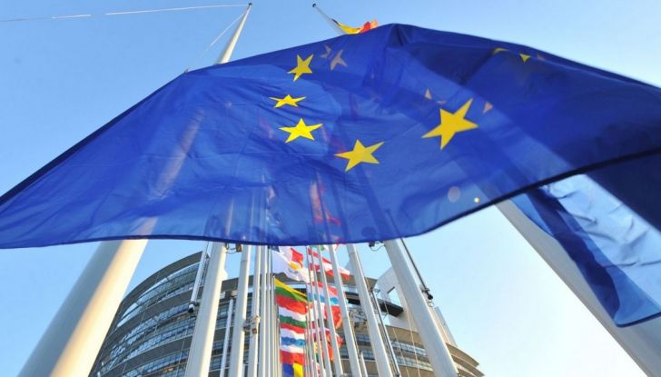 Emissioni CO2 e consumi: la Ue approva nuovi test - Foto 3 di 9