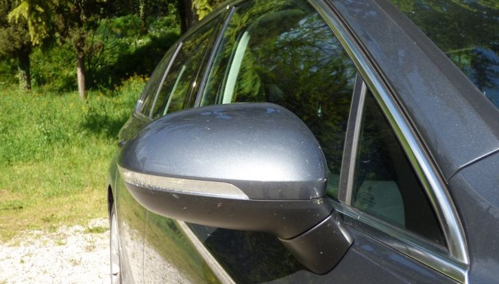 Volkswagen Passat Variant BiTdi da 240CV: la prova della wagon da corsa - Foto 22 di 29