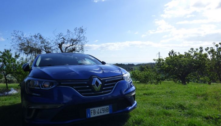 Renault Mégane GT Line da 130CV, prova su strada, impressioni e prezzi - Foto 36 di 36