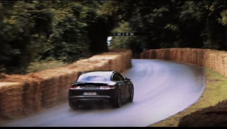 Porsche Panamera 2017, il Test Drive di Patrick Dempsey: oltre 500CV - Foto 4 di 18
