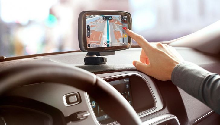 Gita fuori porta: ecco gli accessori indispensabili da portare in auto - Foto 5 di 9