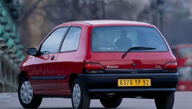 Renault Clio: oltre 25 anni di storia - Foto 2 di 23
