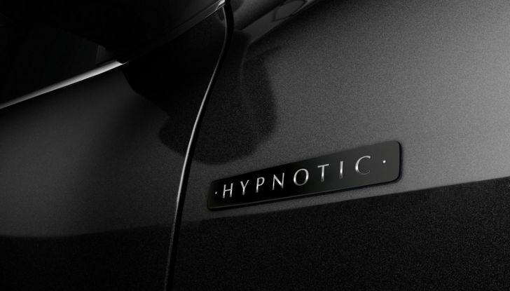 Renault Captur e Kadjar ​ancora più speciali con Hypnotic - Foto 22 di 25