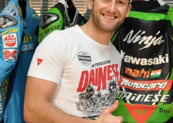 World Superbike: Tom Sykes firma per altri due anni con Kawasaki - Foto 4 di 4