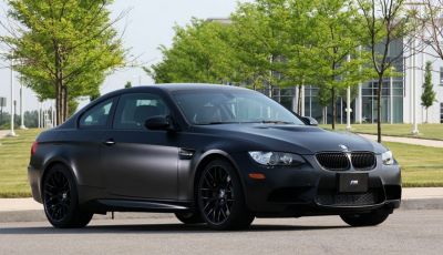 Auto con vernice opaca? Ecco come pulirla in 3 semplici mosse