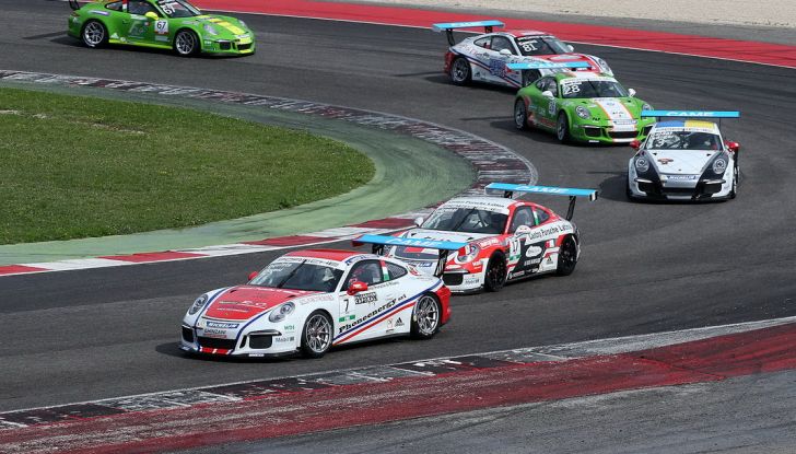 Mattia Drudi segna una tripletta a Misano nella Carrera Cup Italia - Foto 4 di 10