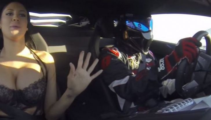 OnBoard, supercar e modelle in bikini: la nostra Top 10 - Foto 2 di 10