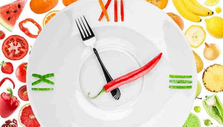 prevenire colpo sonno mangiare 5 volte al giorno