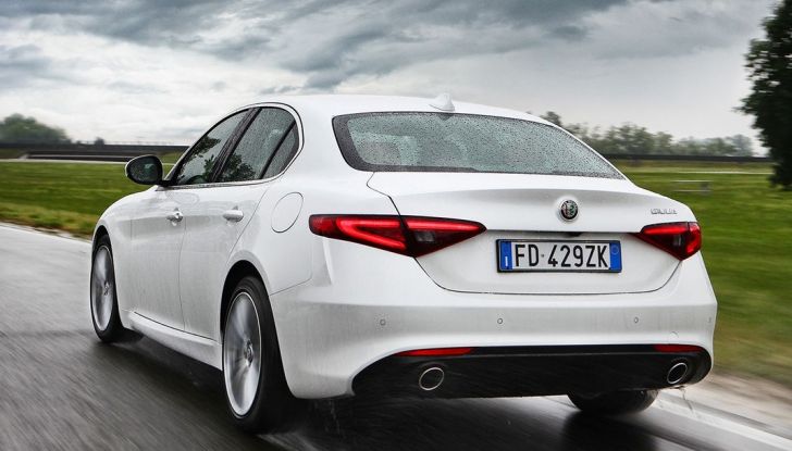 Alfa Romeo Giulia nuovo motore 200 CV (7)