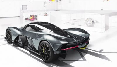 Aston Martin e Red Bull, dalla collaborazione nasce la supercar AM-RB 001