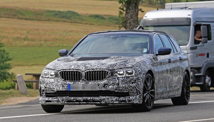 BMW Serie 5 by Alpina: le prime foto spia - Foto 4 di 8