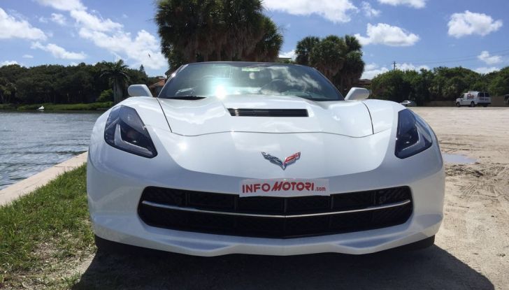 Test Drive: Chevrolet Corvette Cabrio 6.2 V8 provata negli USA - Foto 15 di 19