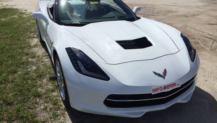 Test Drive: Chevrolet Corvette Cabrio 6.2 V8 provata negli USA - Foto 16 di 19