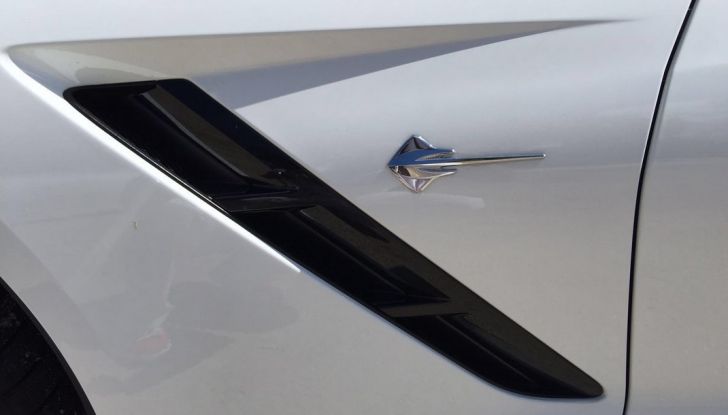 Test Drive: Chevrolet Corvette Cabrio 6.2 V8 provata negli USA - Foto 17 di 19