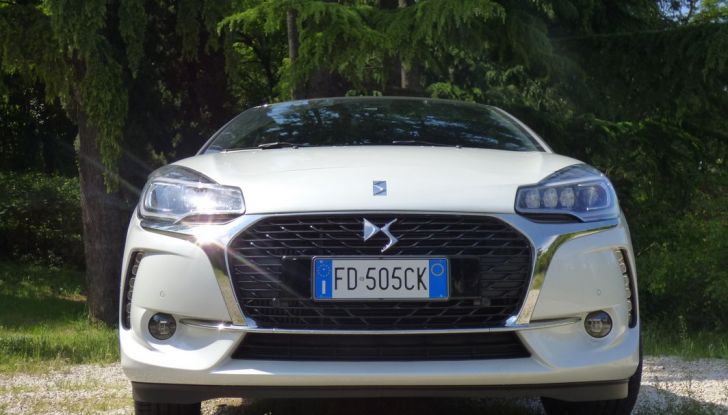 DS3 Berlina Sport & Chic calandra