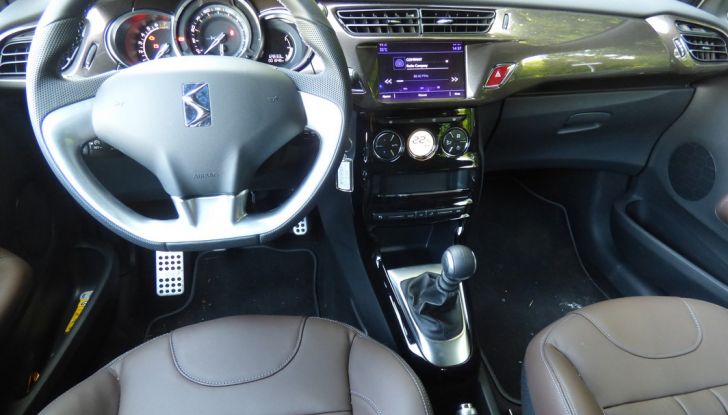 nuova DS3 Sport Chic postazione di guida